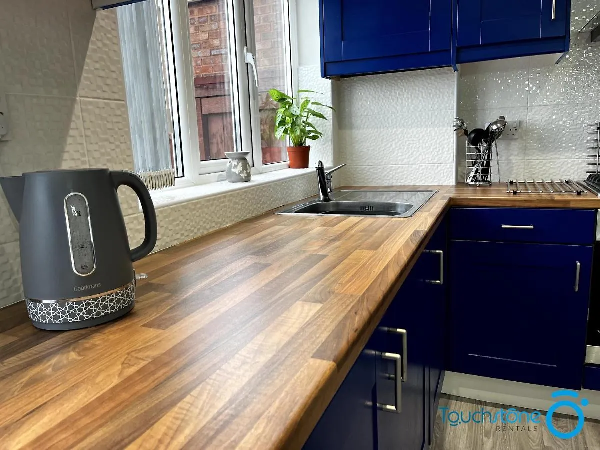 Stylish Cosy Home - M42, Airport, Nec & Train St Sheldon  0*, Sheldon (West Midlands)