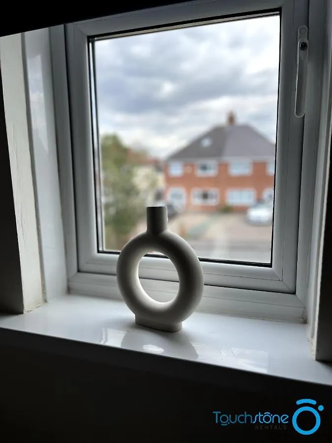 Stylish Cosy Home - M42, Airport, Nec & Train St Sheldon  Sheldon (West Midlands)