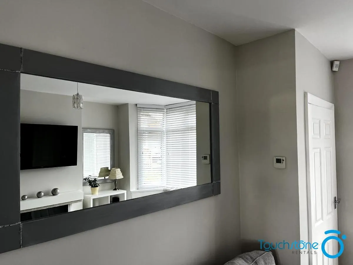 Holiday home Stylish Cosy Home - M42, Airport, Nec & Train St Sheldon